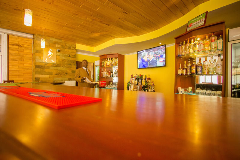 思里克瓦酒店 埃尔多雷特 外观 照片